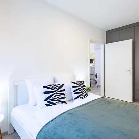 Ultra - Free Parking - Sunny Appartamento Budapest
