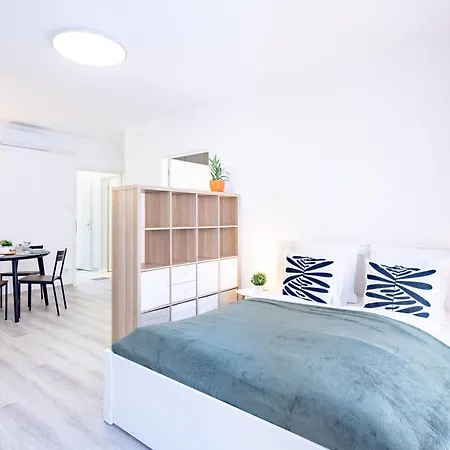 Apartament Ultra - Free Parking - Sunny *