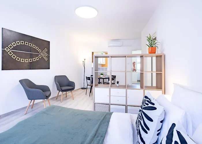 Apartament Ultra - Free Parking - Sunny